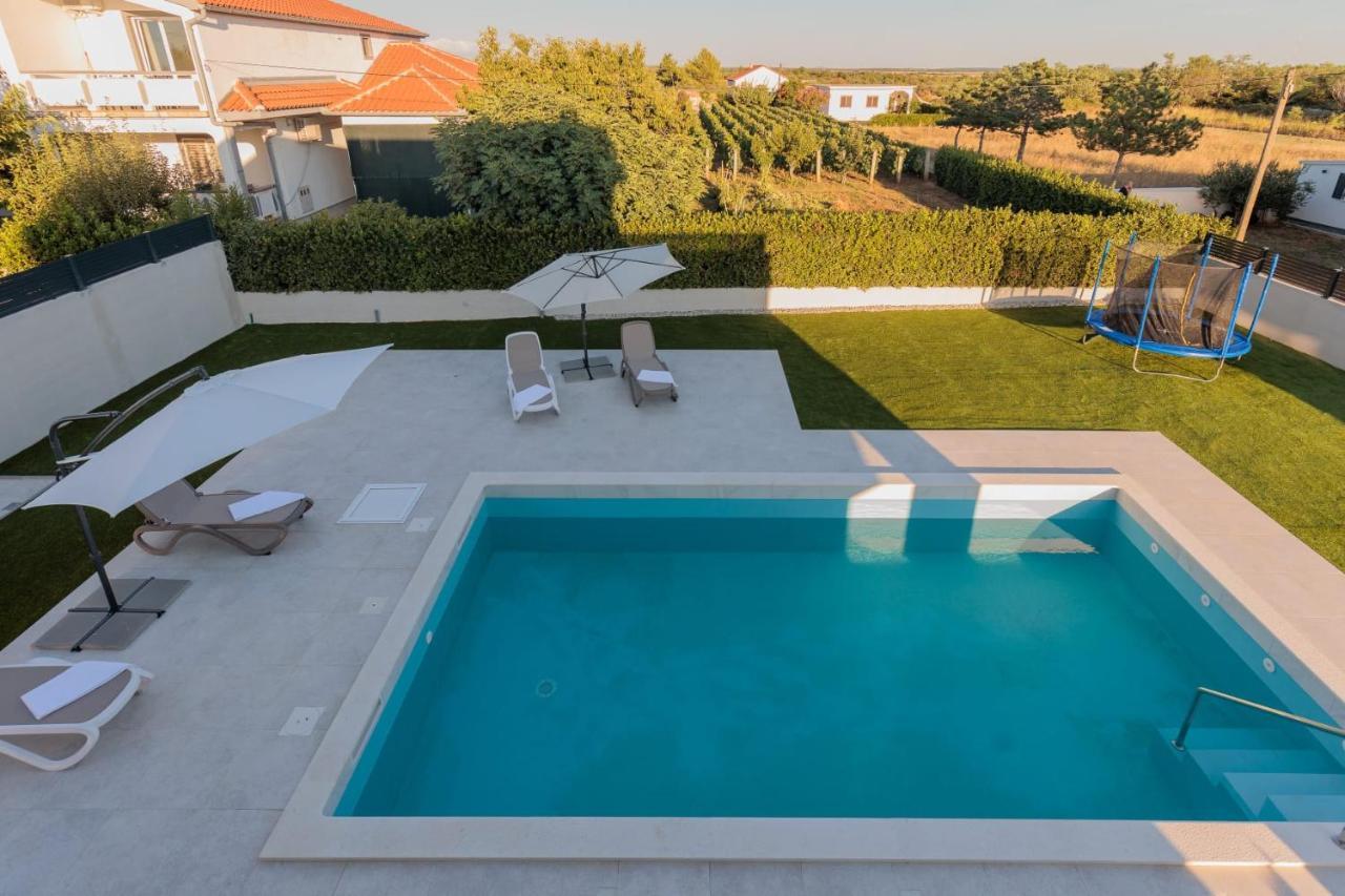 Villa Mara Vrsi Buitenkant foto