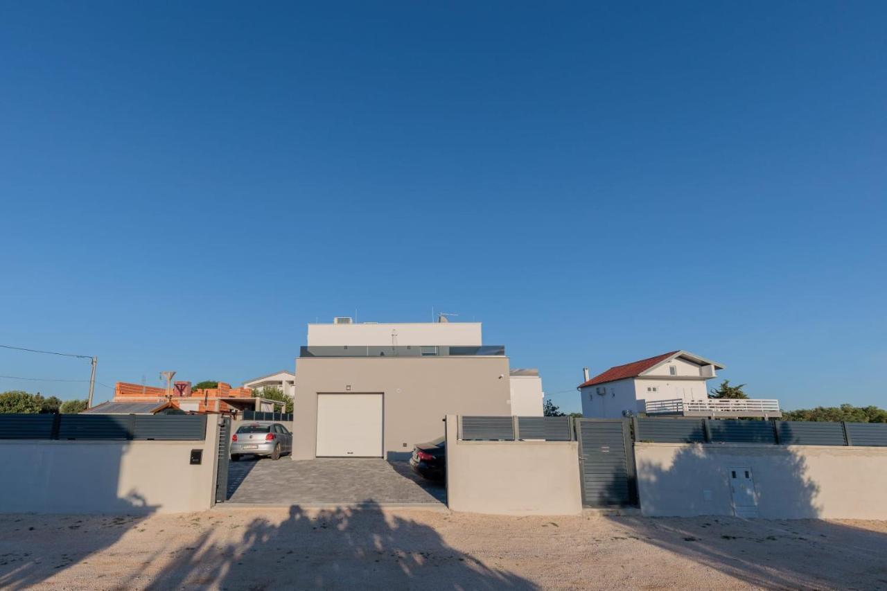 Villa Mara Vrsi Buitenkant foto